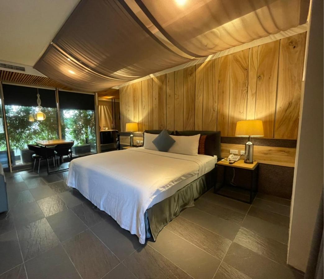 Roppongi Motel - Dalian Pingtung Ngoại thất bức ảnh
